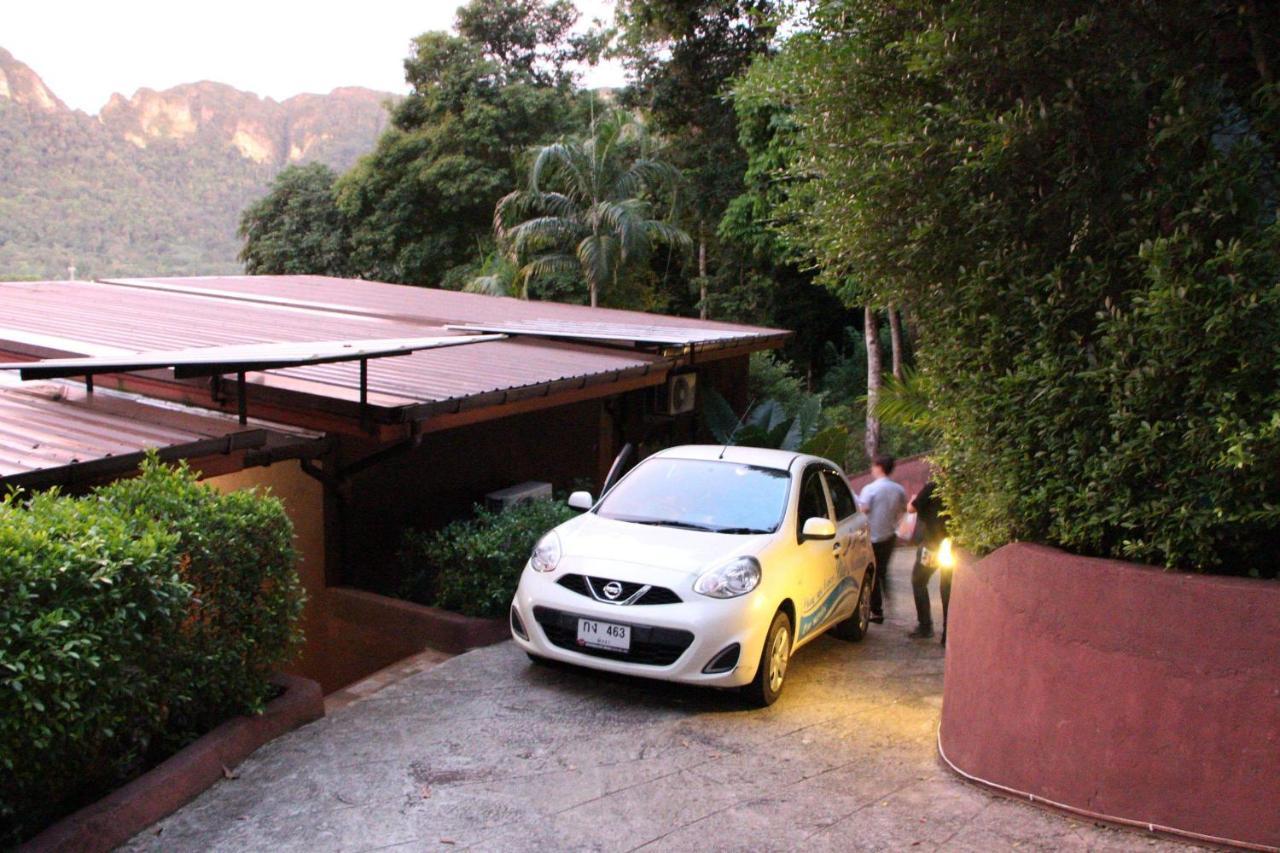 Blue Mountain Phangnga Resort Exterior foto